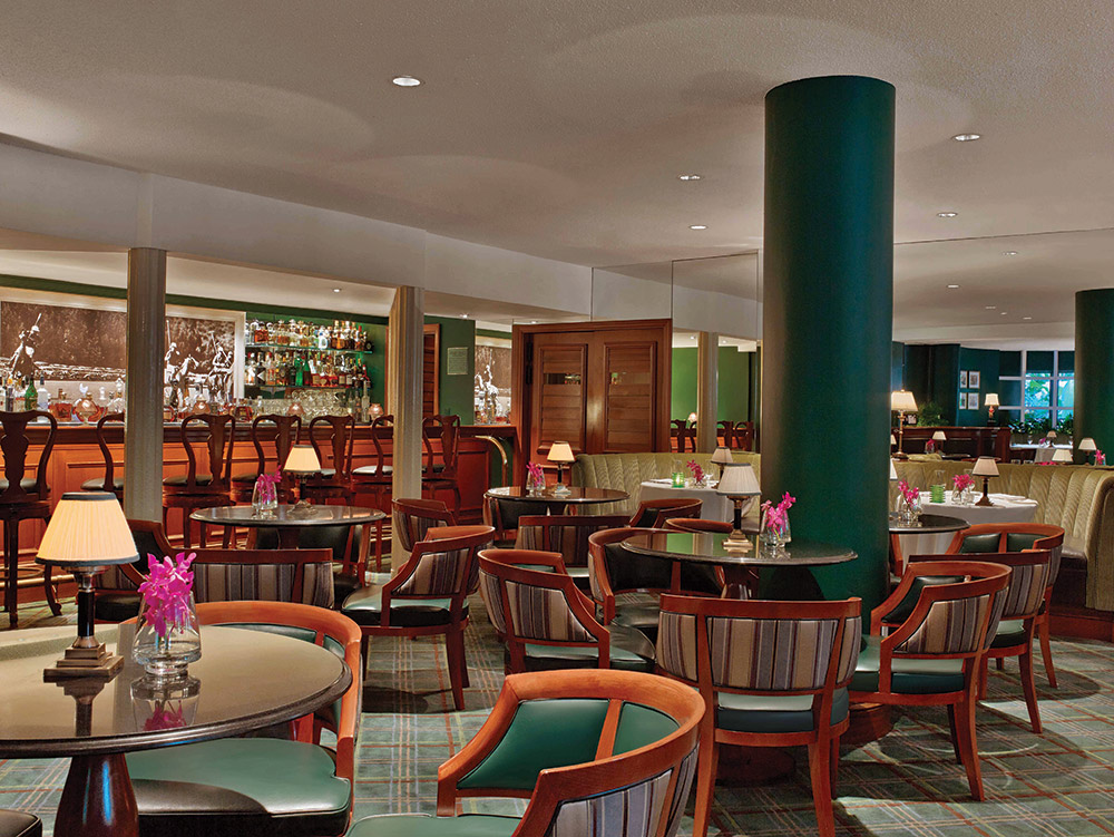 Polo-Lounge-Bar-Credit-to-The-Beverly-Hills-Hotel-and-Eric-Laignel