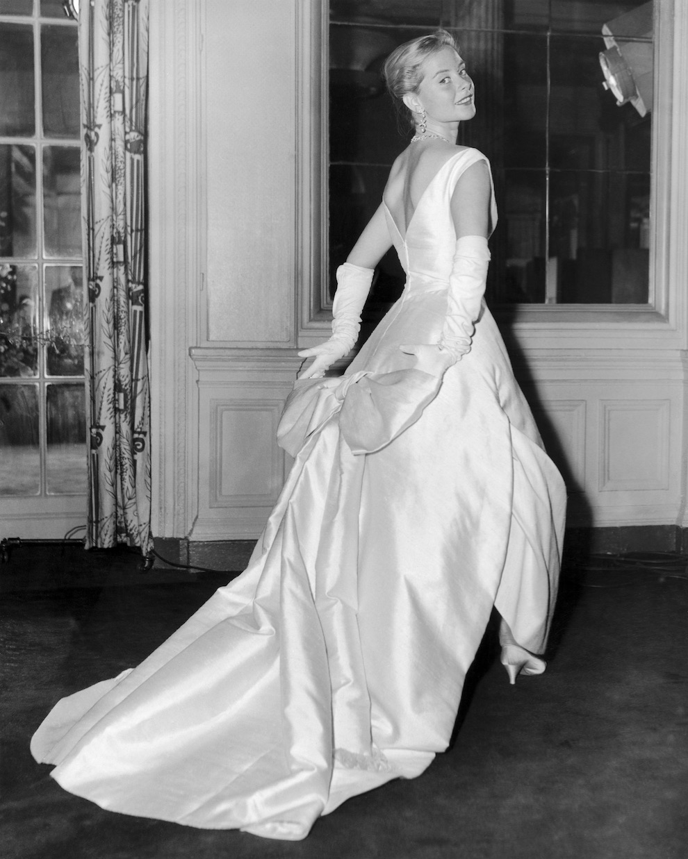 Dior,Christian Dior Museum, Granville, Normandy, Women in Dior – Sublime Elegance of a Portrait, Rizzoli, Florence Müller,