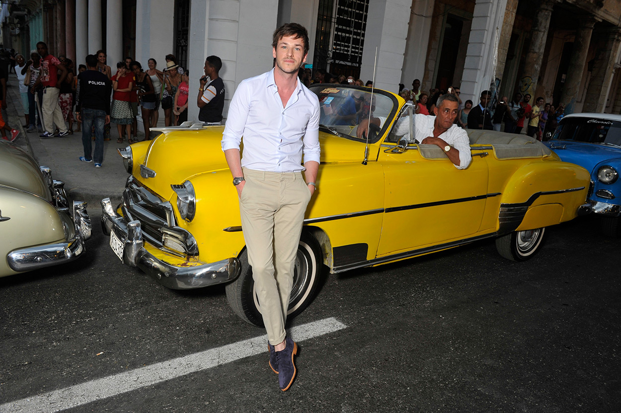 06_Cruise-2016-17-collection_Photocall-pictures-by-Stephane-Feugere_Gaspard-ULLIEL-2