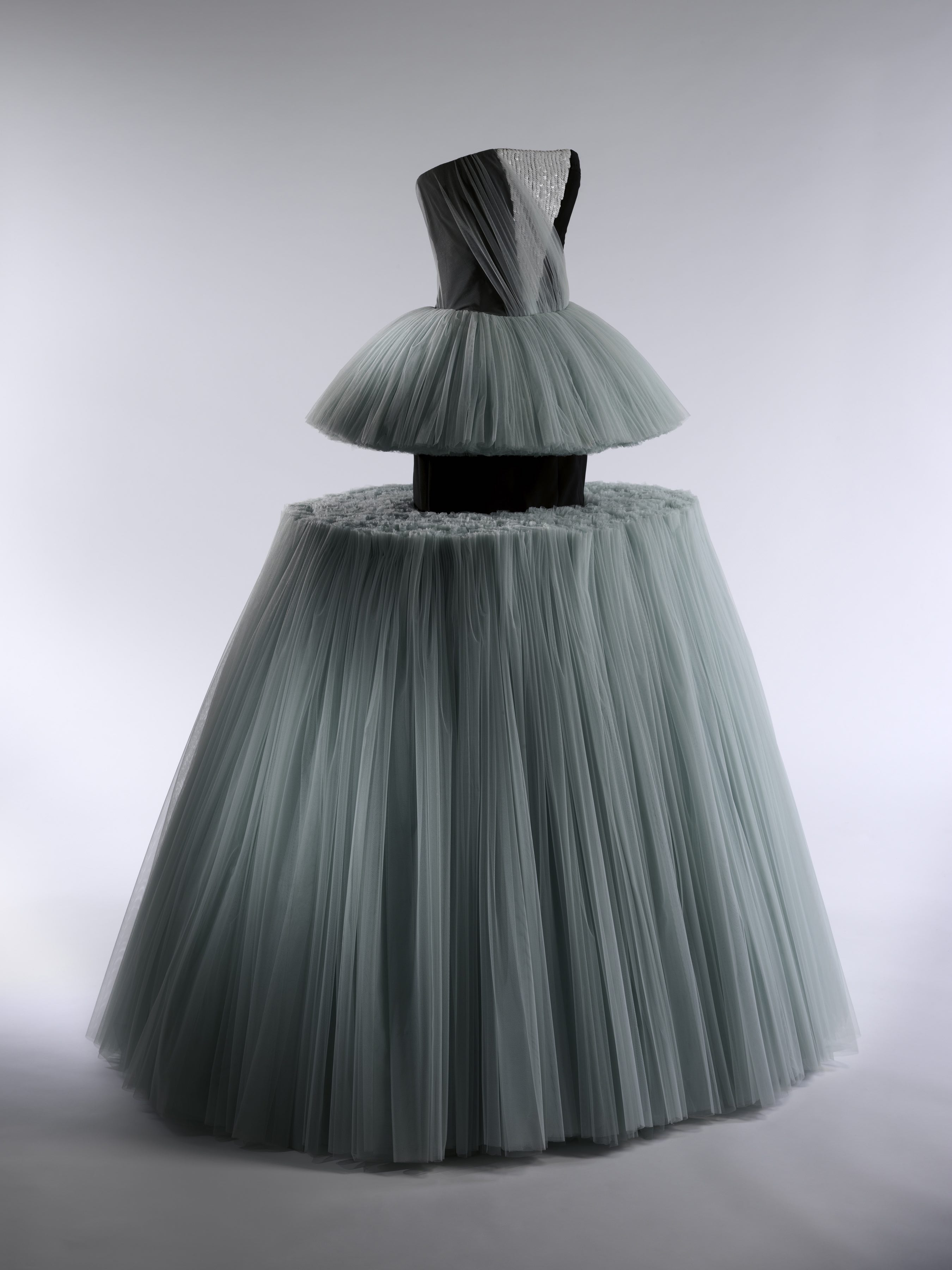 01.BallGown,Viktor&Rolf,Spring2010